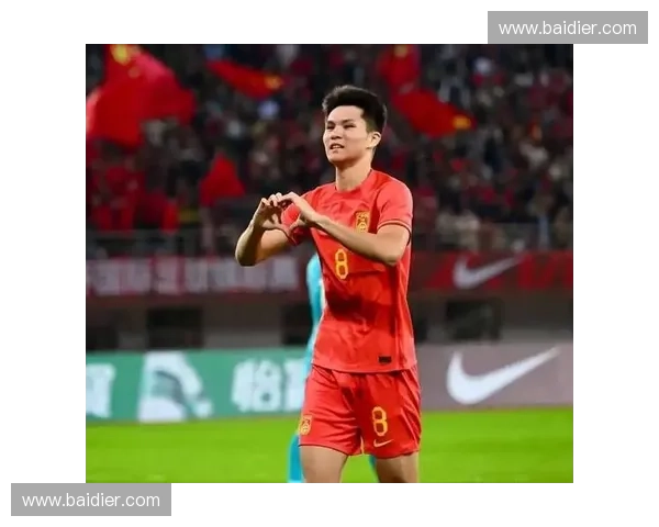 中国与卡塔尔巅峰对决全面展现亚足赛场激烈攻防与燃情精彩瞬间